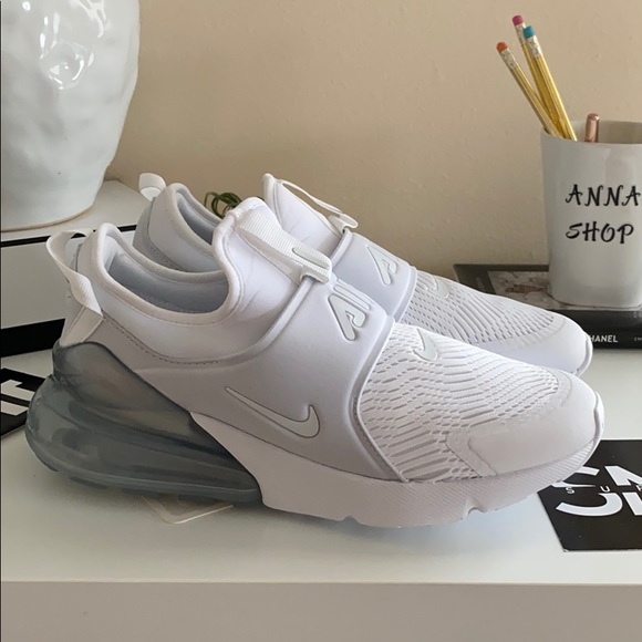 NWT Nike Air Max 270 triple white - Picture 6 of 9